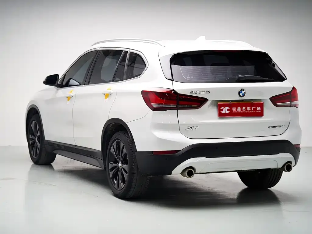 BMW X1 — фото 3