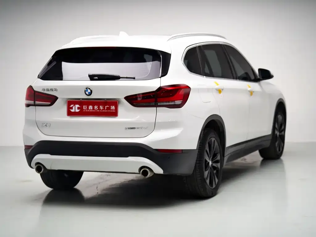 BMW X1 — фото 6