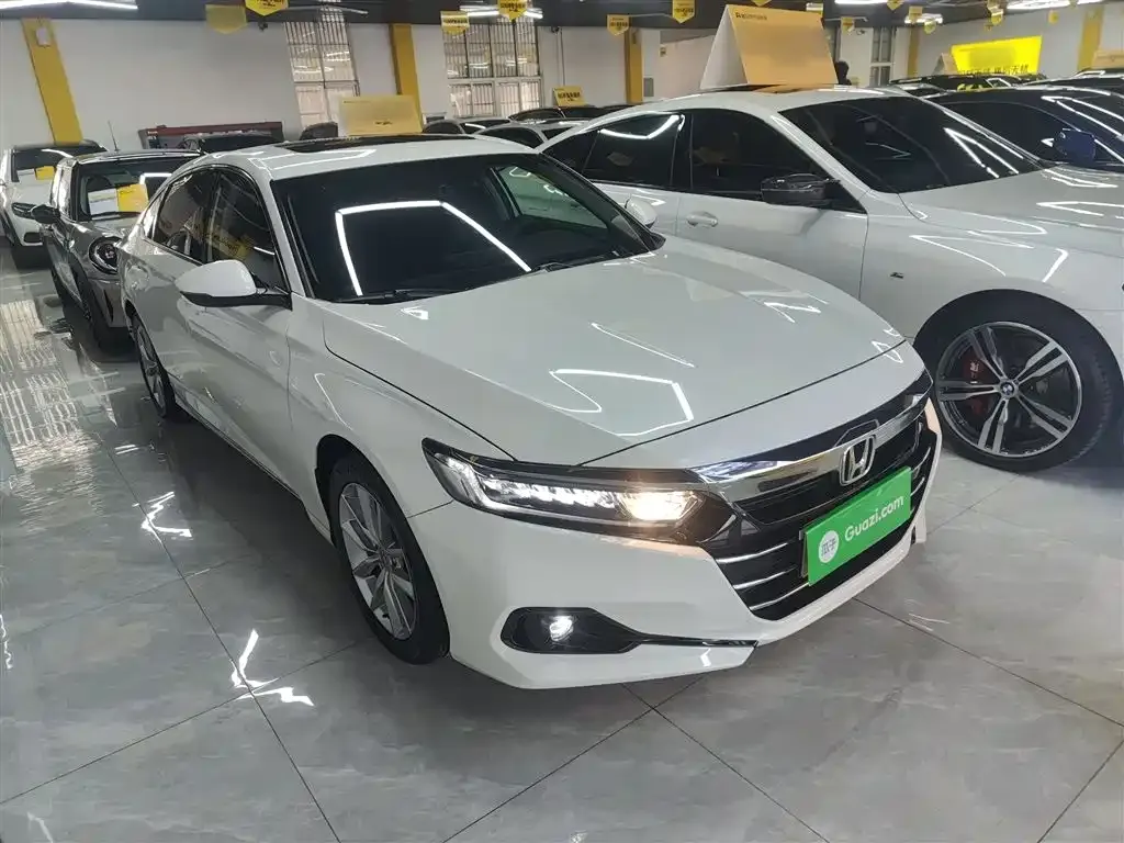 Honda Accord — фото 5