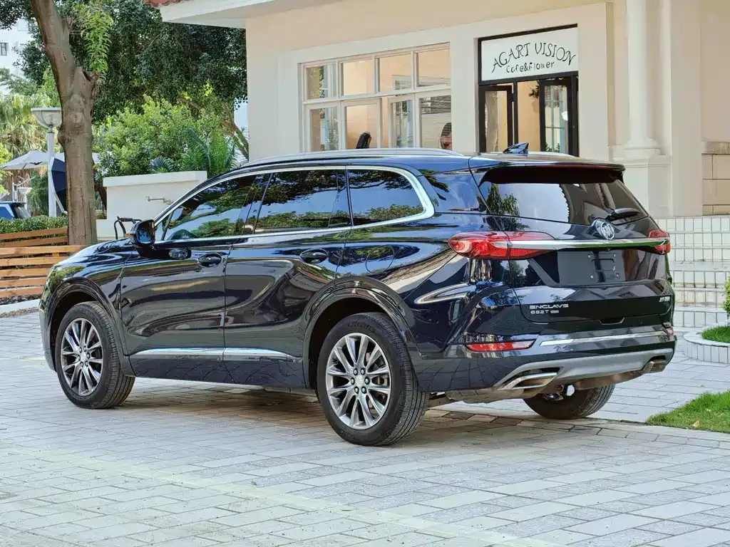 Buick Enclave — фото 5