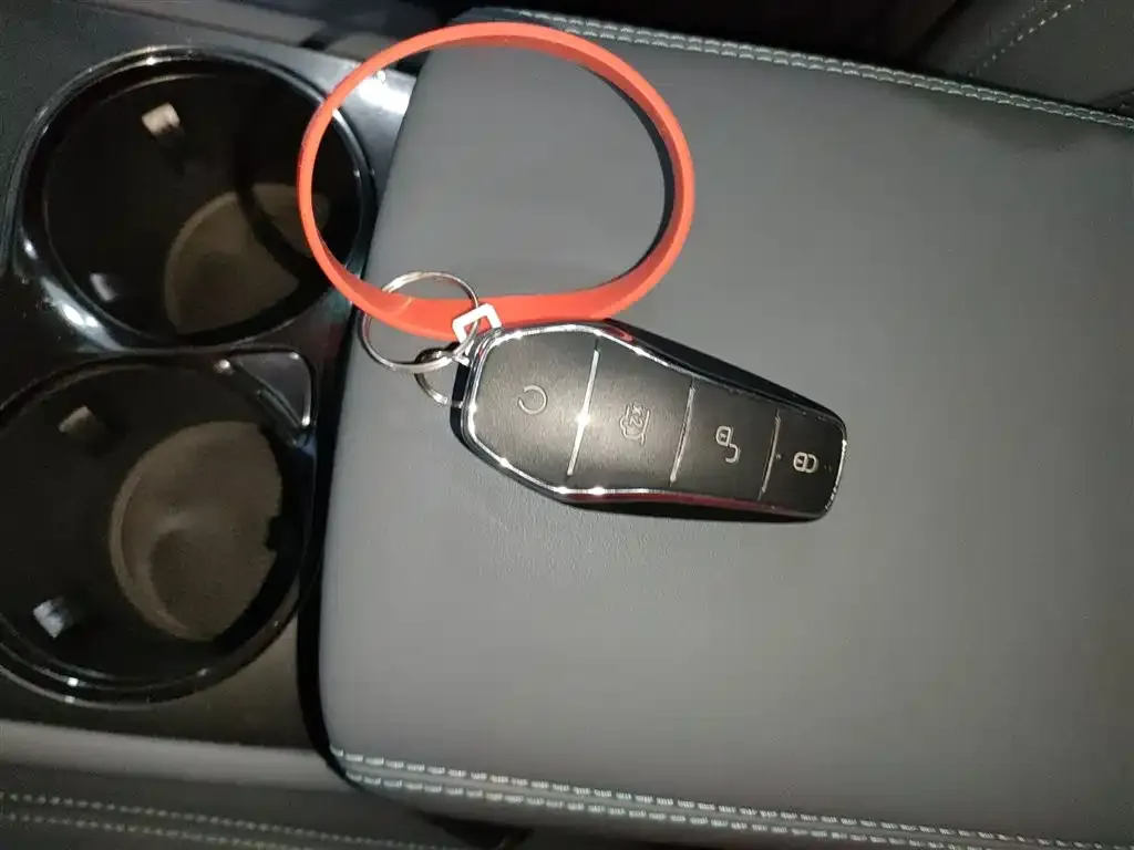 BYD Seal 06GT — фото 9