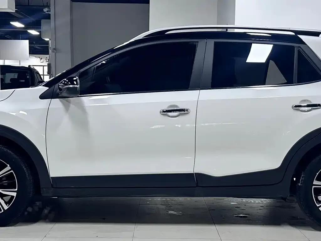 Kia KX1 — фото 2