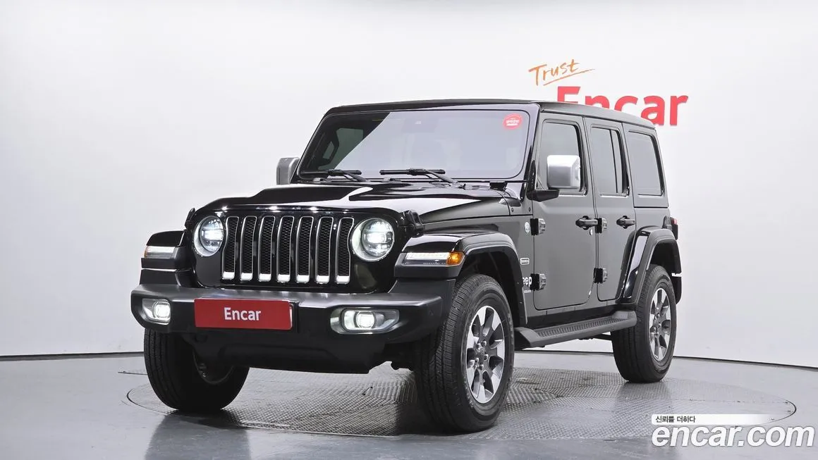 Jeep Wrangler — фото 1