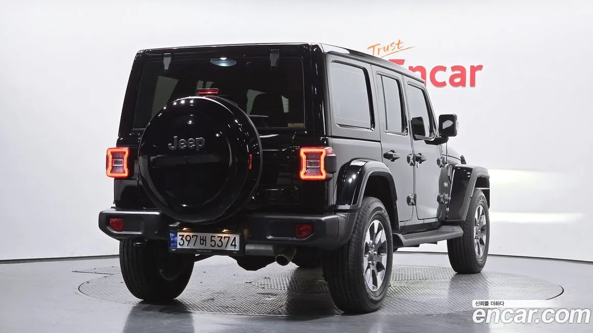 Jeep Wrangler — фото 5