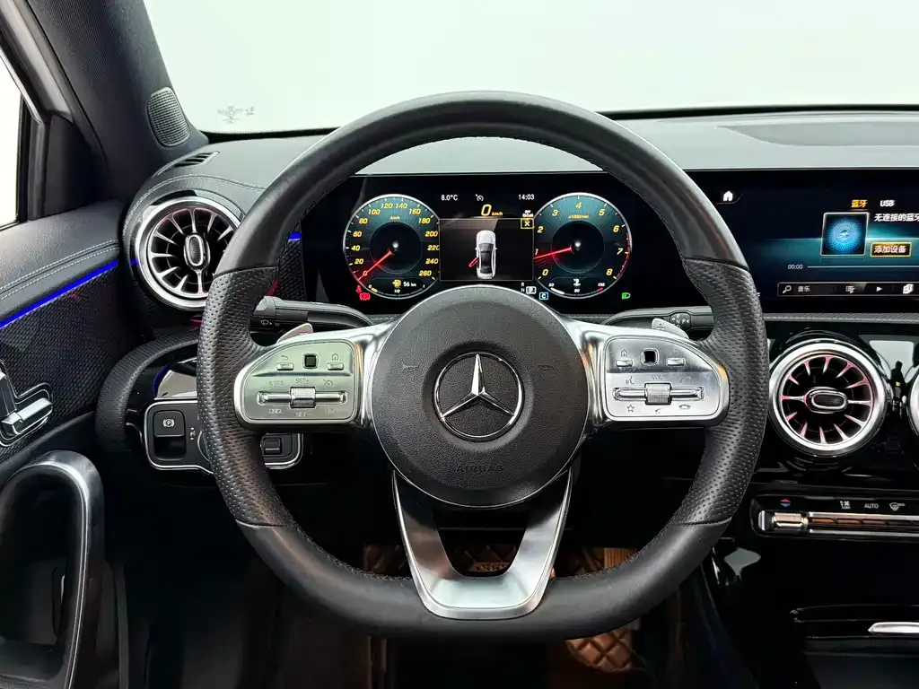 Mercedes-Benz A-Class — фото 4