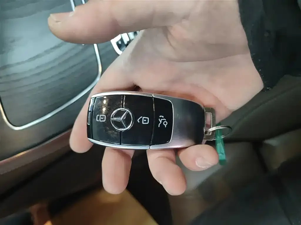 Mercedes-Benz E-Class New Energy — фото 4