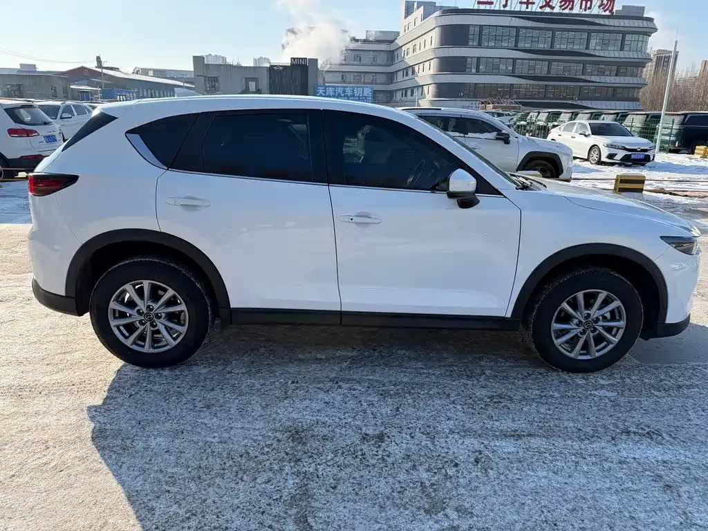Mazda CX-5 — фото 2