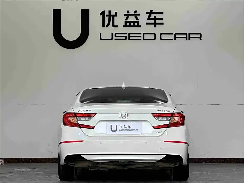 Honda Accord — фото 3