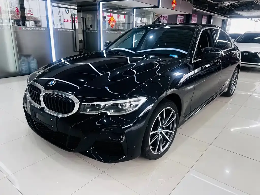 BMW 3 Series — фото 1