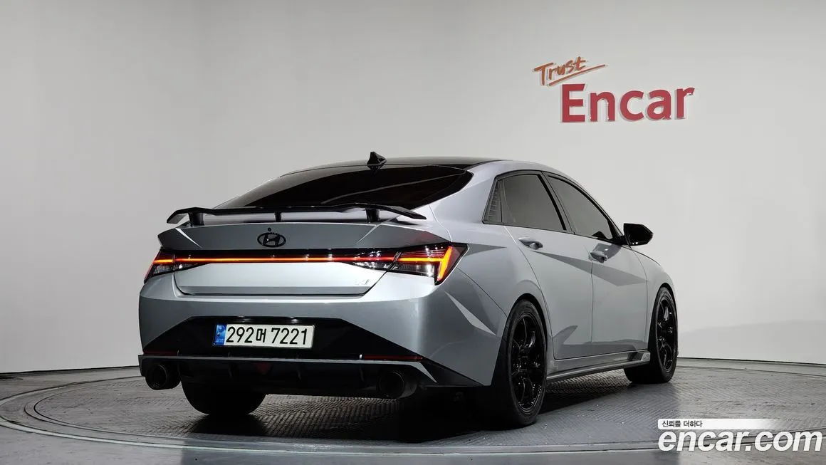 Hyundai AVANTE — фото 2
