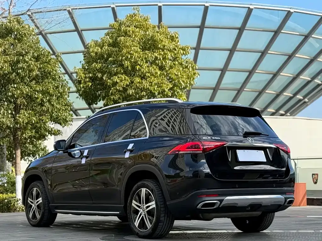 Mercedes-Benz GLE — фото 9
