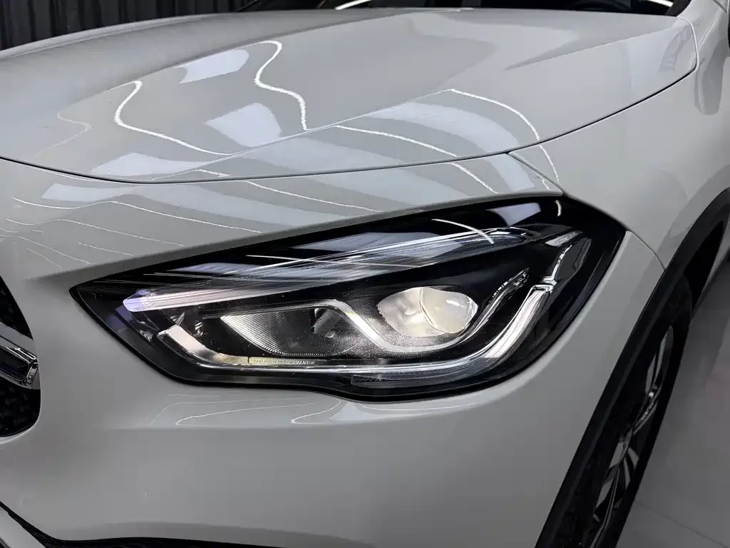 Mercedes-Benz GLA — фото 9