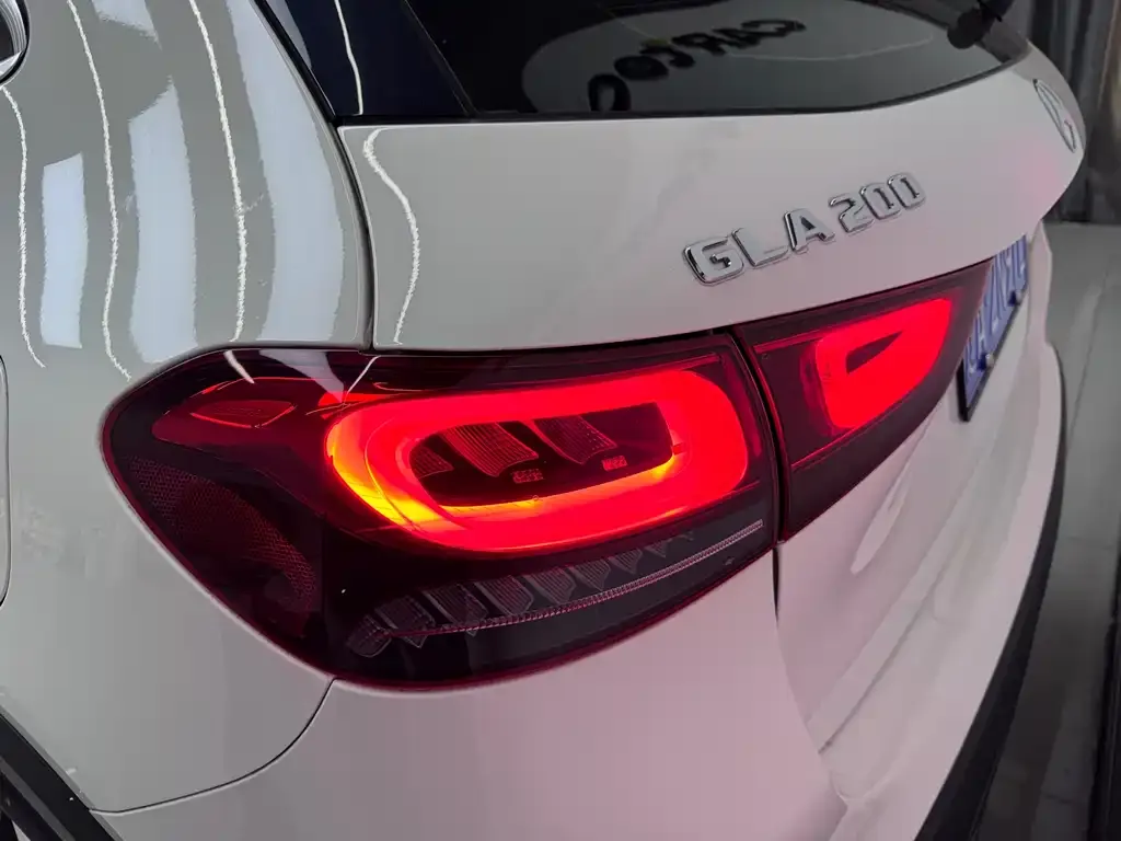 Mercedes-Benz GLA — фото 2