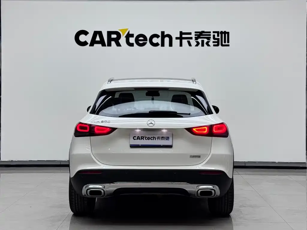 Mercedes-Benz GLA — фото 8