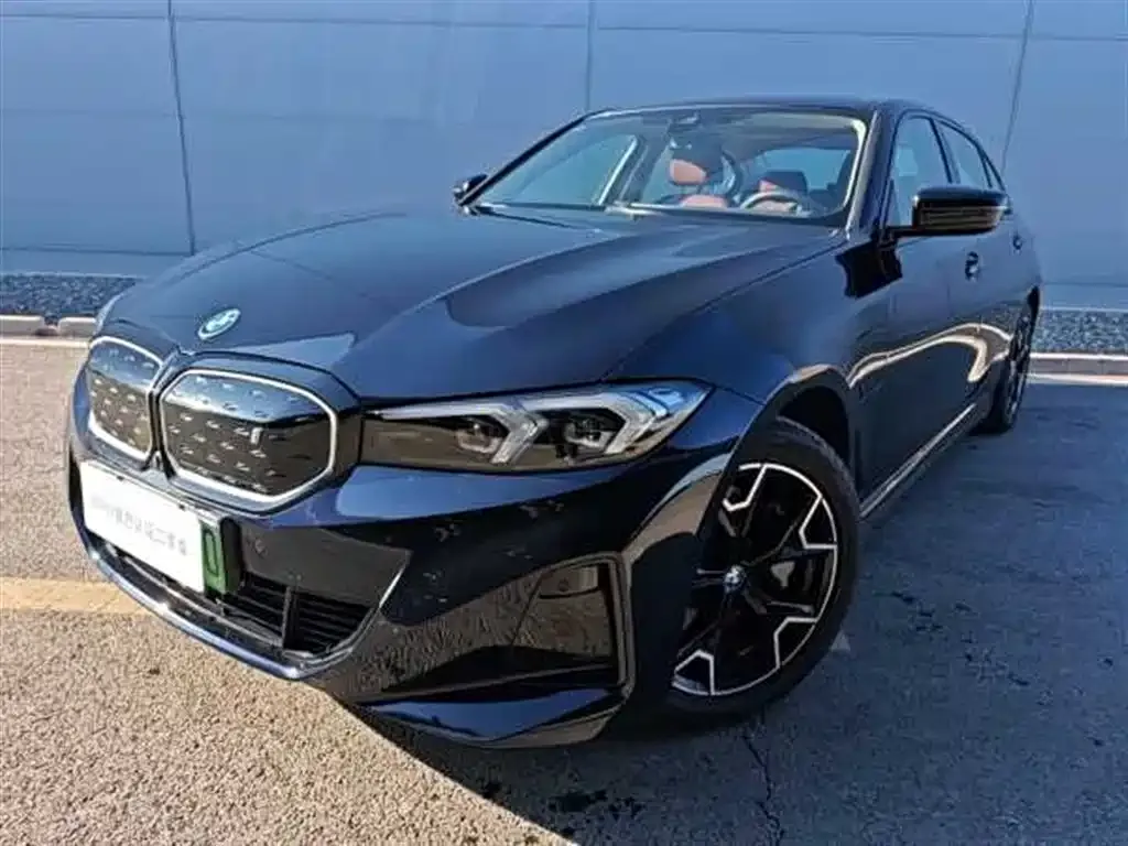 BMW i3 — фото 1