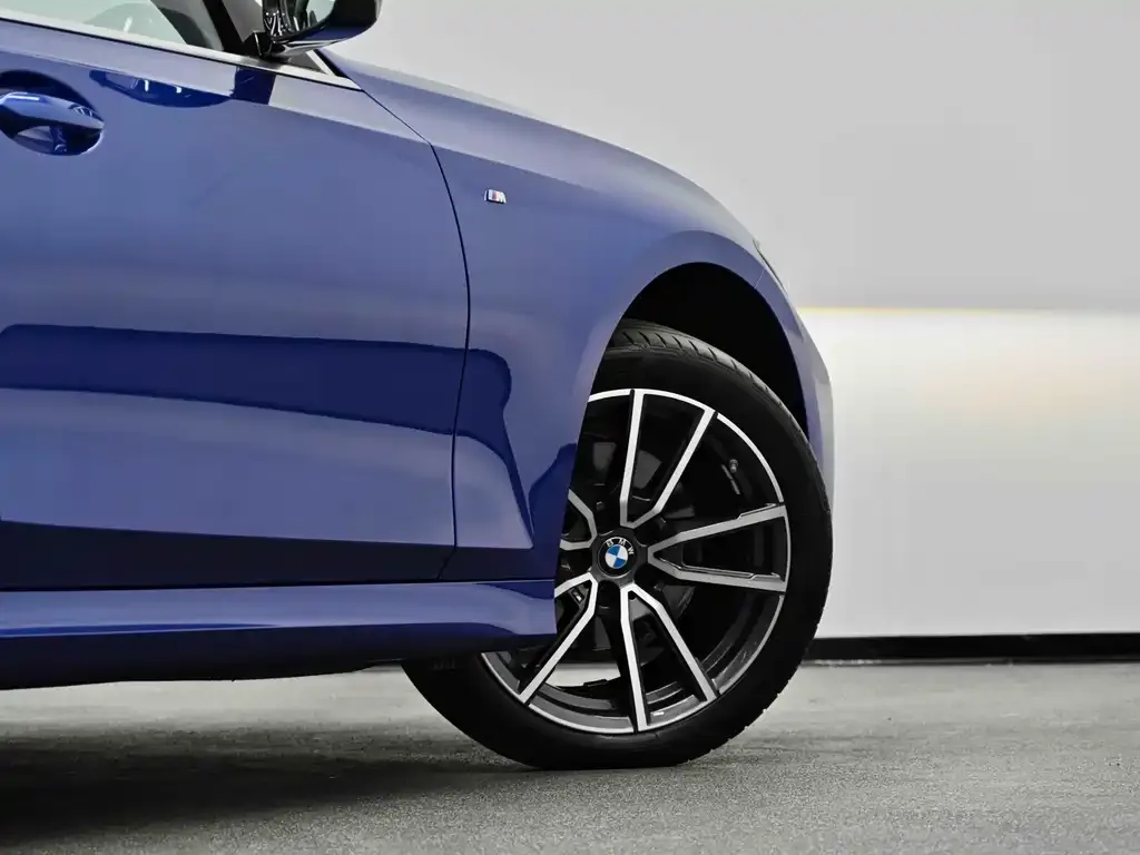 BMW 3 Series — фото 10