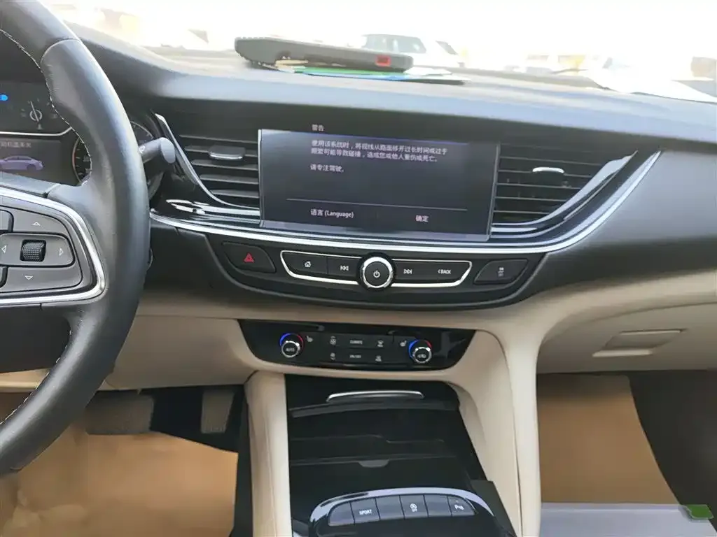 Buick Regal — фото 5