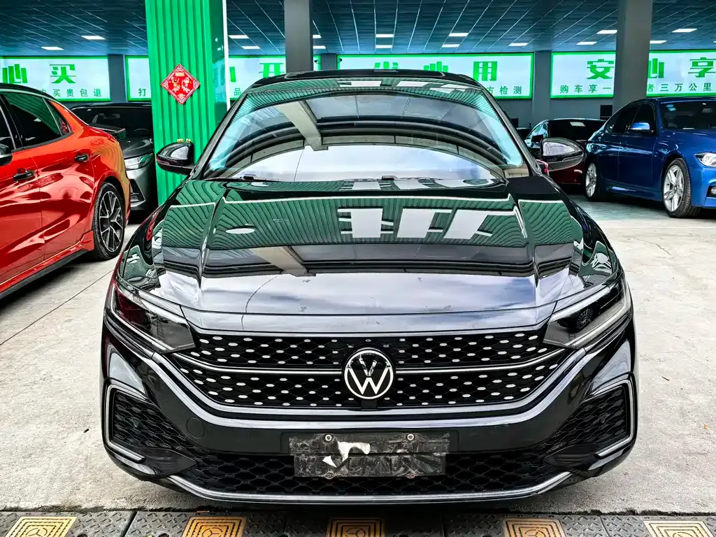 Volkswagen Passat — фото 7