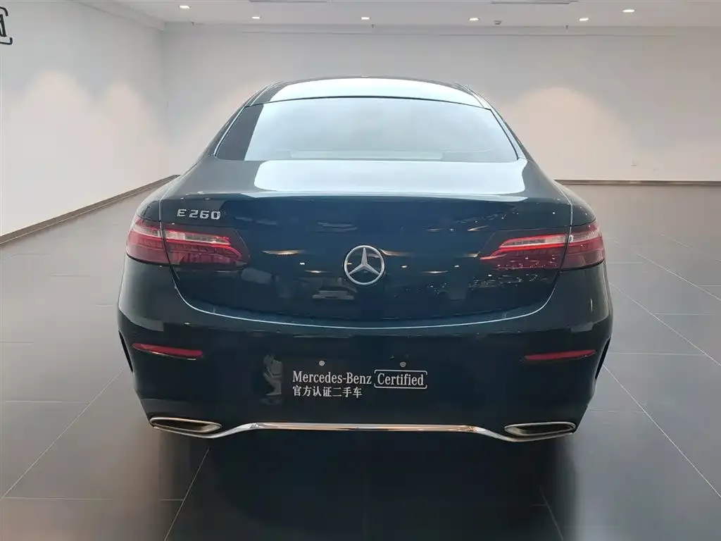 Mercedes-Benz E-Class (Import) — фото 3