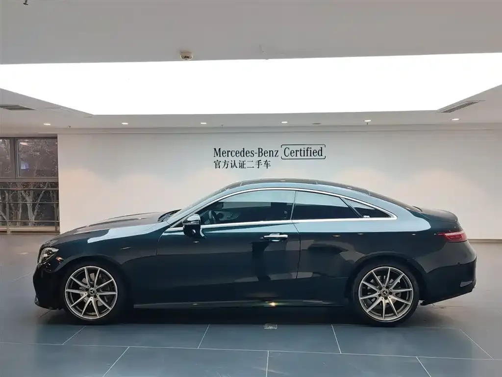 Mercedes-Benz E-Class (Import) — фото 5