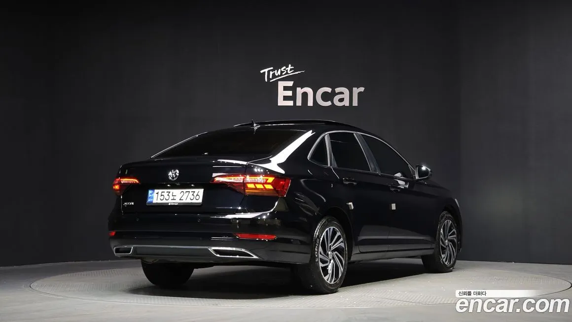 Volkswagen Jetta — фото 4