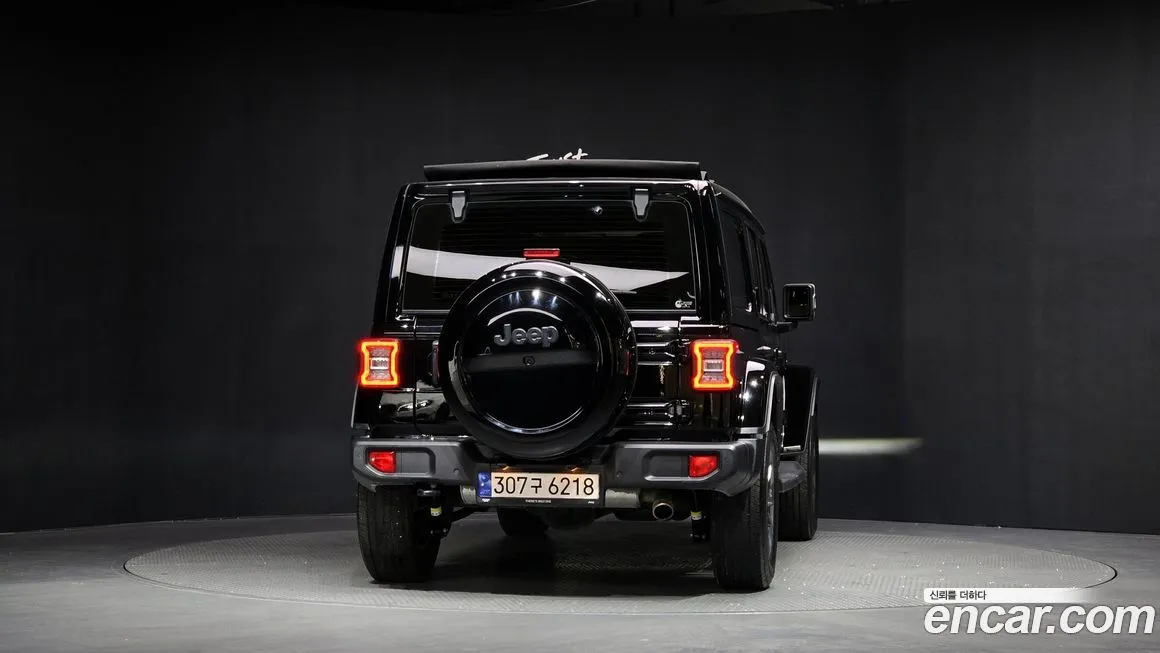 Jeep Wrangler — фото 3