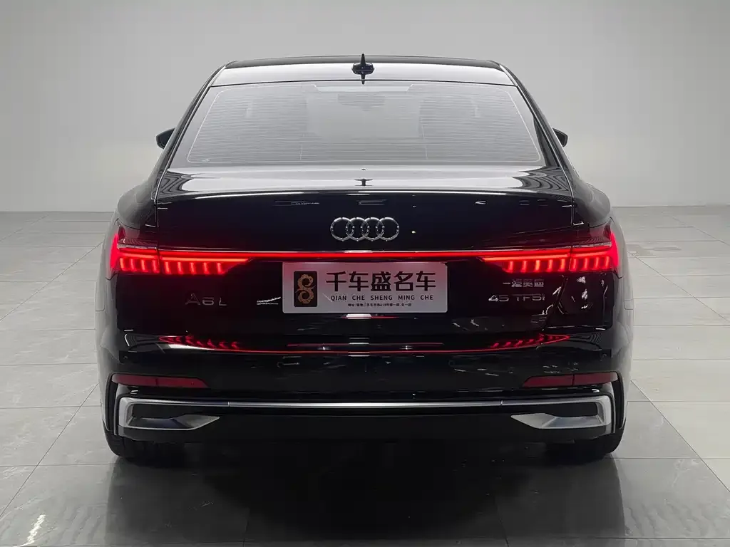 Audi A6L — фото 5