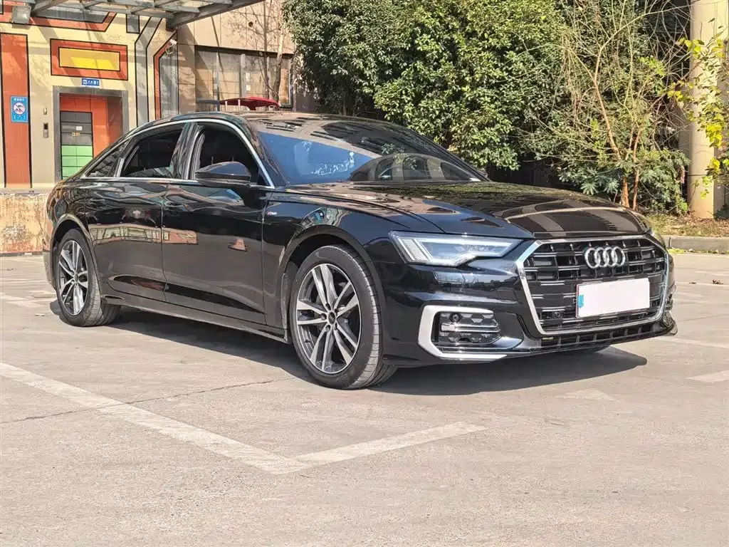 Audi A6L — фото 8