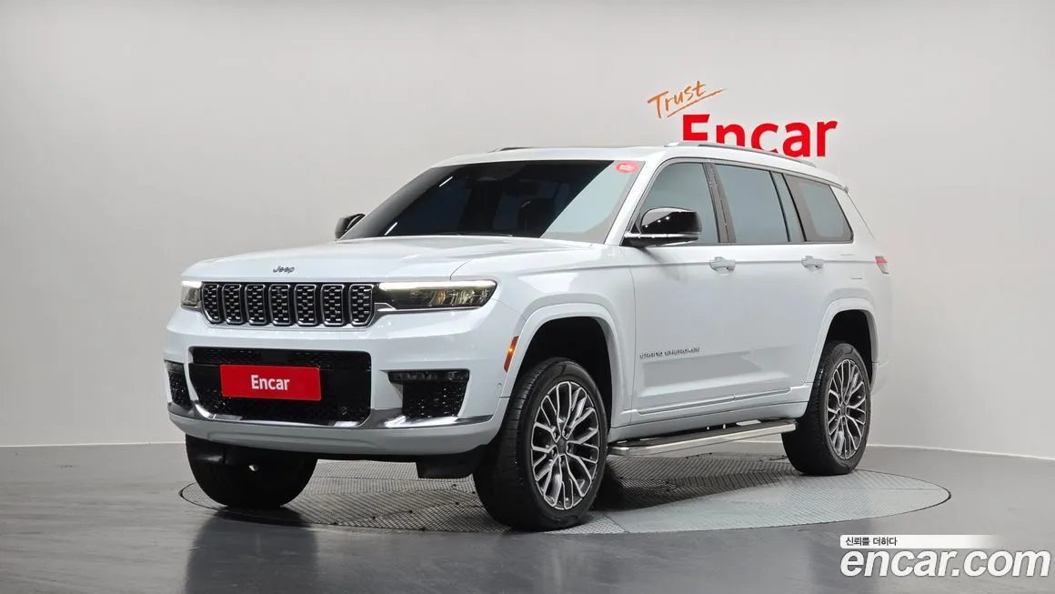 Jeep Cherokee — фото 1