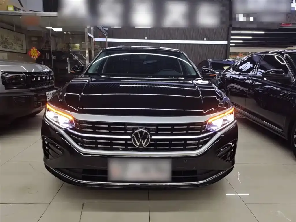 Volkswagen Passat — фото 2
