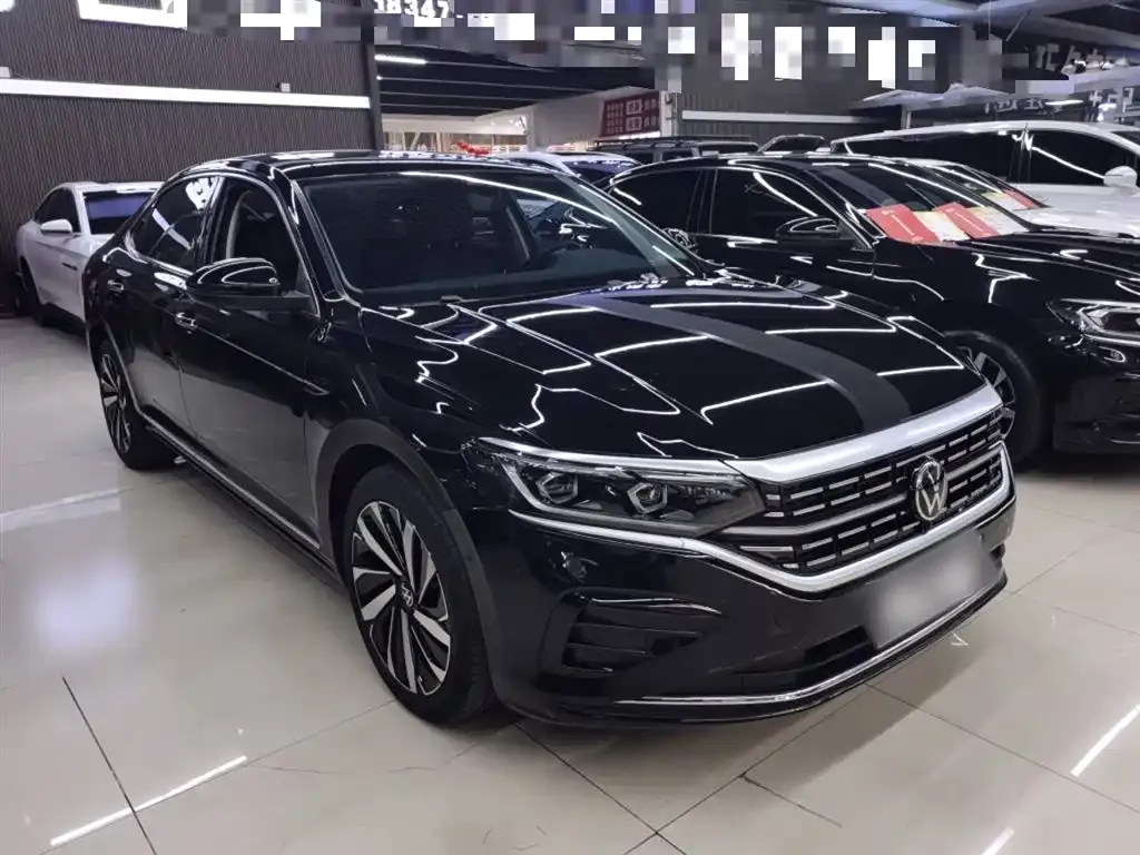 Volkswagen Passat — фото 5