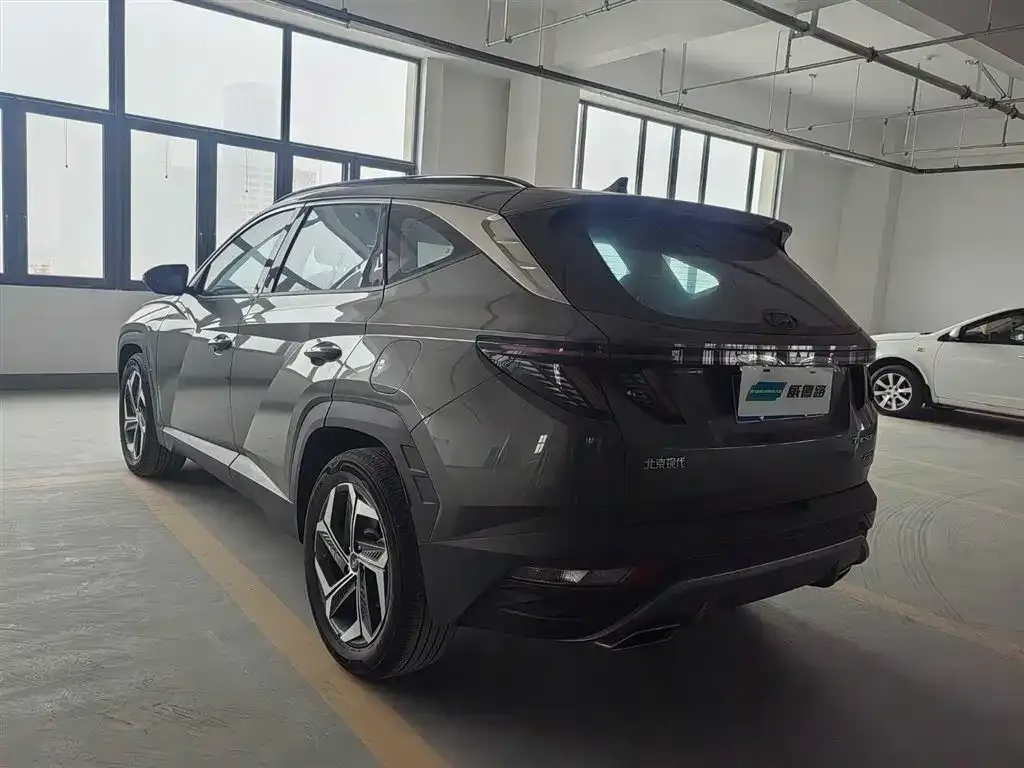 Hyundai Tucson — фото 7
