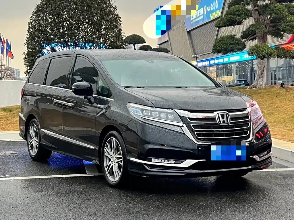 Honda Elysion — фото 8