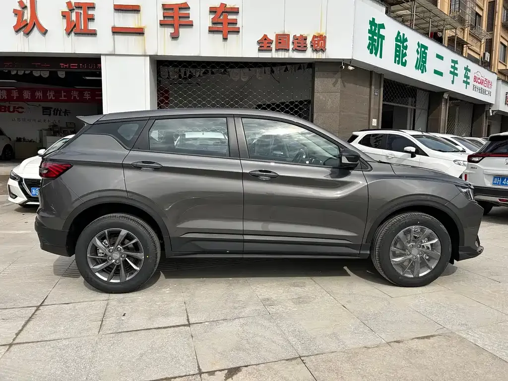 Geely Binyue — фото 2