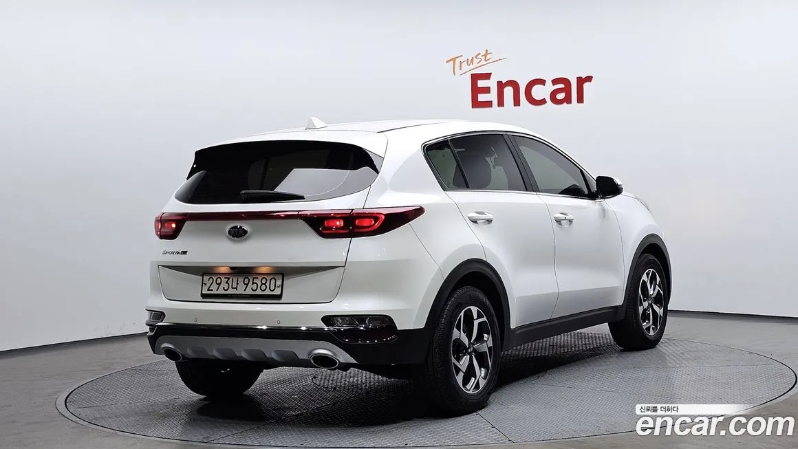 Kia Sportage — фото 2