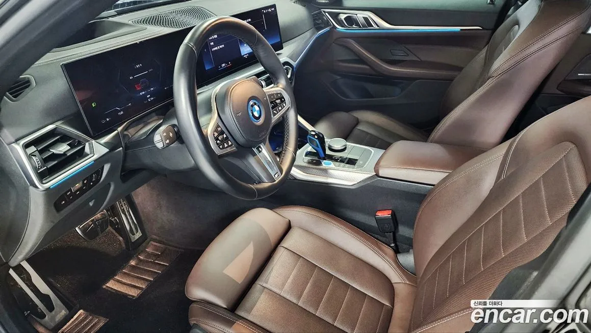 BMW i4 — фото 10