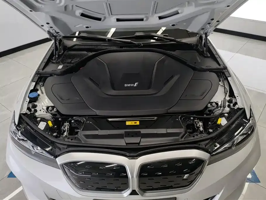 BMW i3 — фото 9