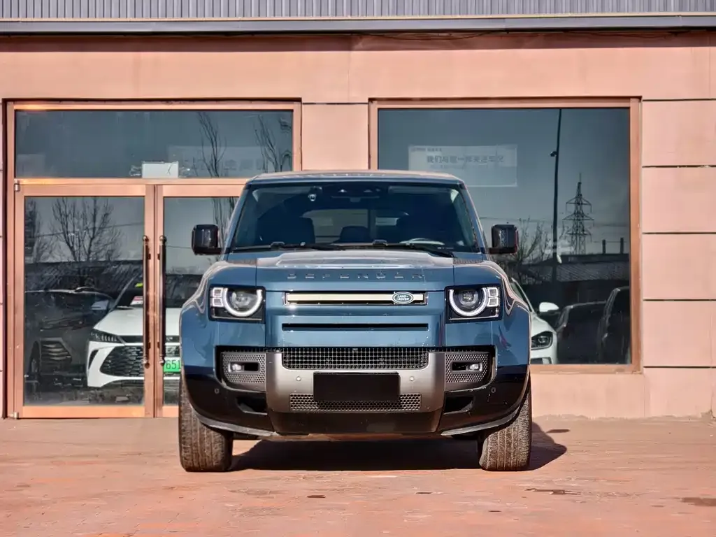 Land Rover Defender — фото 8