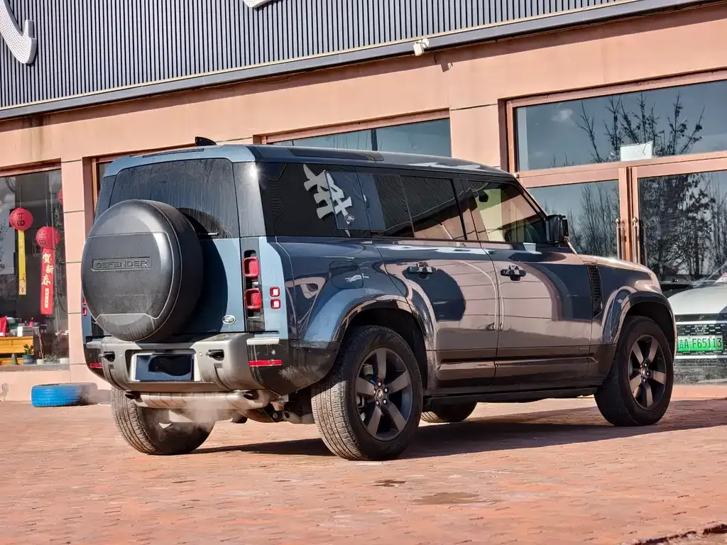 Land Rover Defender — фото 9