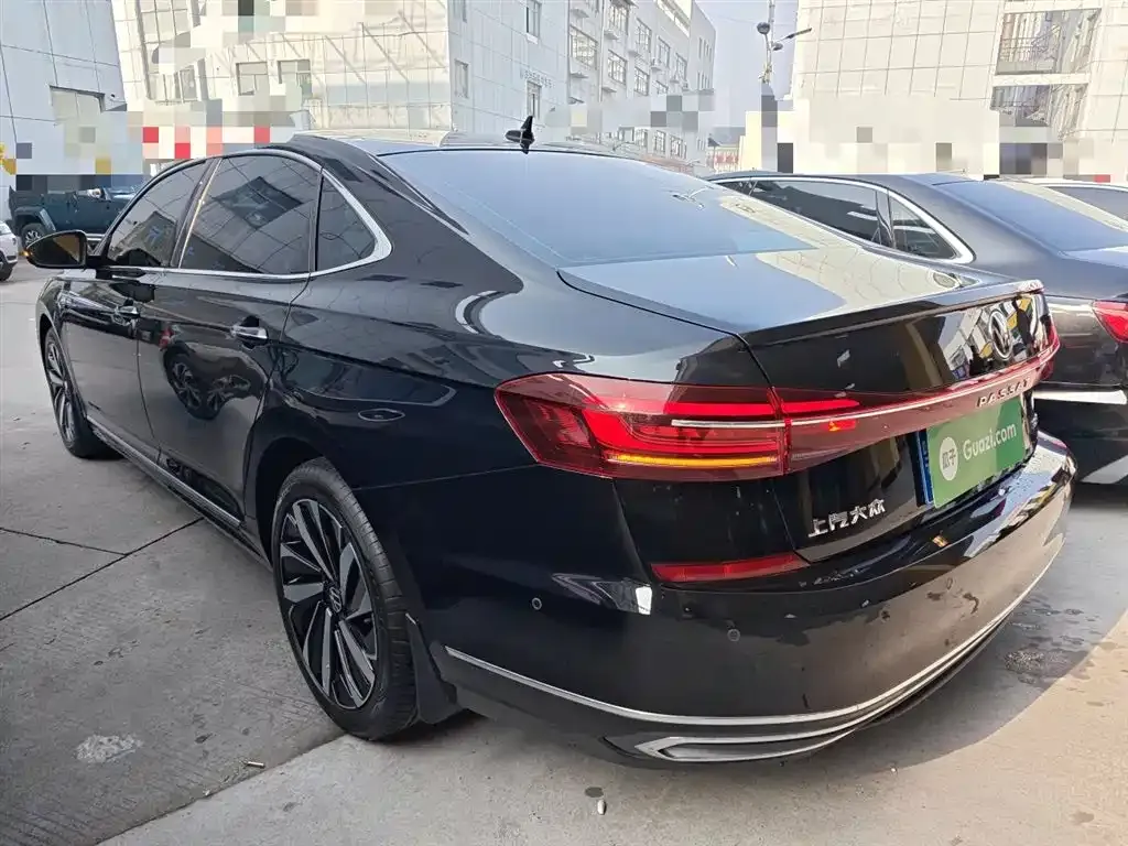 Volkswagen Passat — фото 5