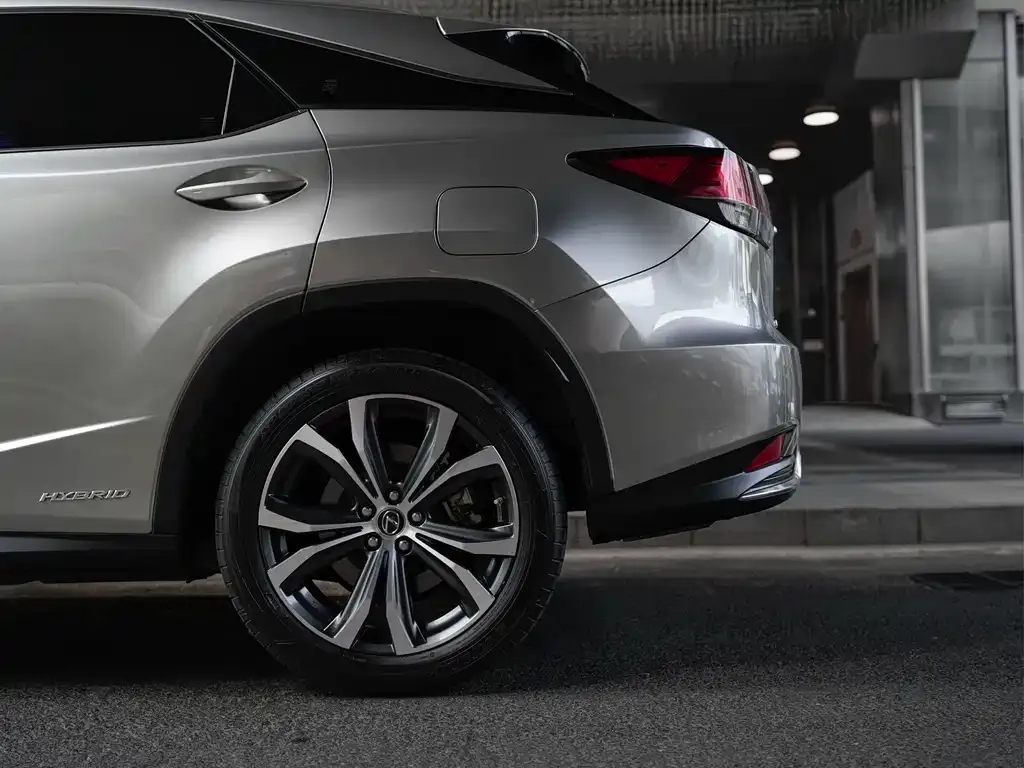 Lexus RX — фото 5