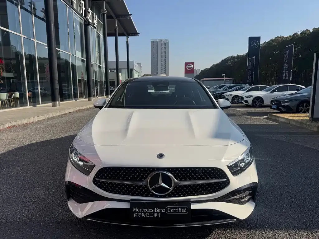Mercedes-Benz A-Class — фото 10