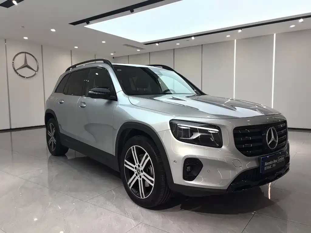 Mercedes-Benz GLB — фото 5