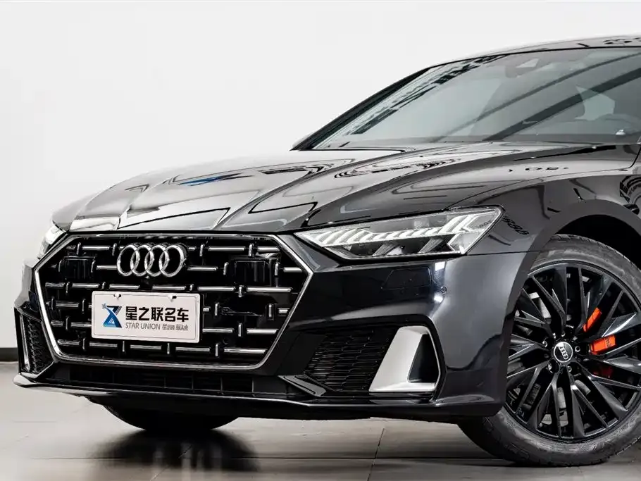 Audi A7L — фото 5