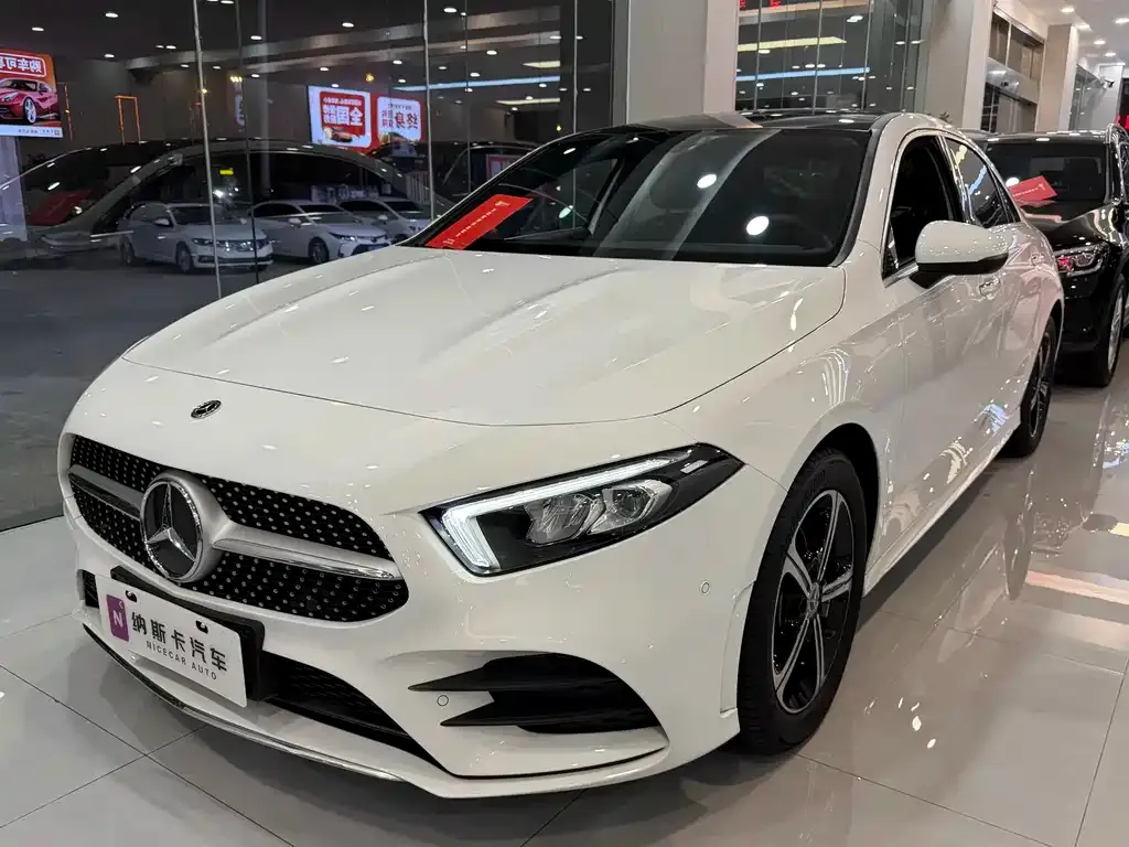Mercedes-Benz A-Class — фото 1