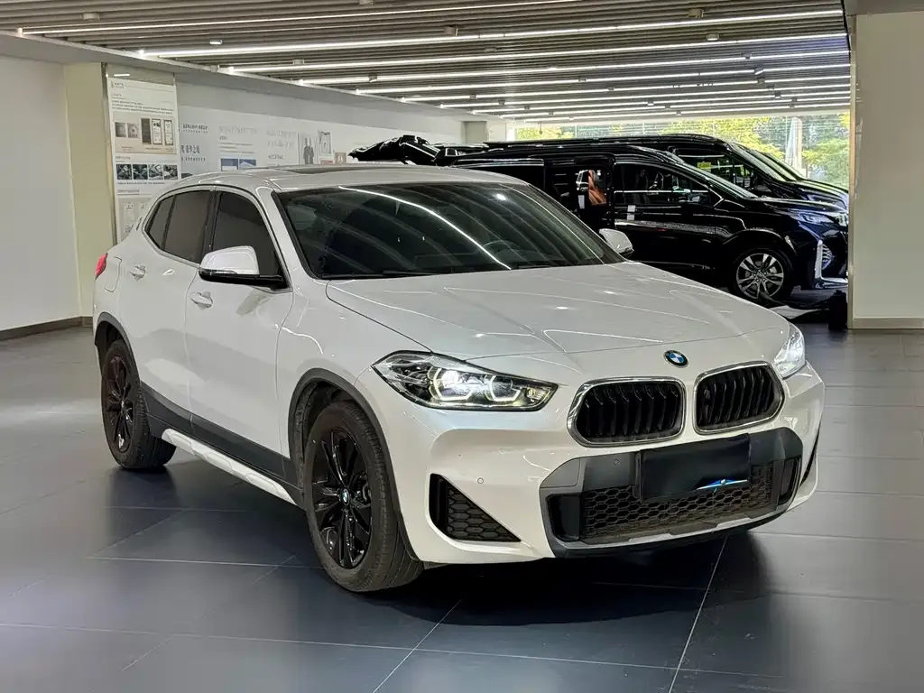 BMW X2 — фото 2