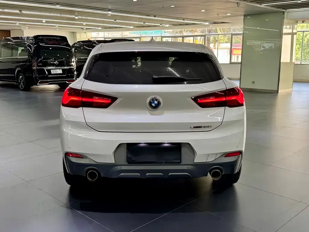 BMW X2 — фото 7
