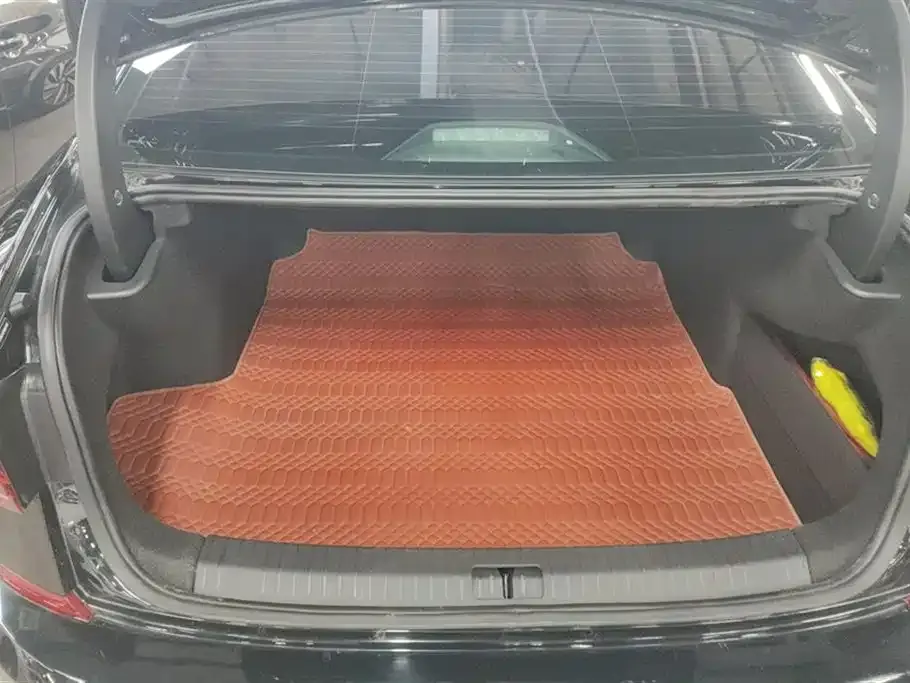 Volkswagen Passat — фото 4