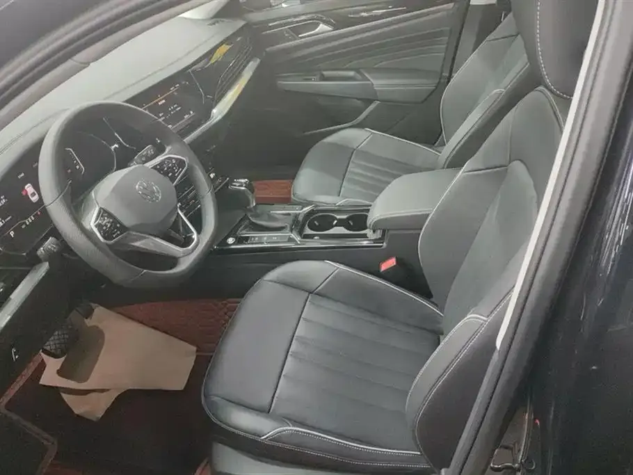 Volkswagen Passat — фото 9