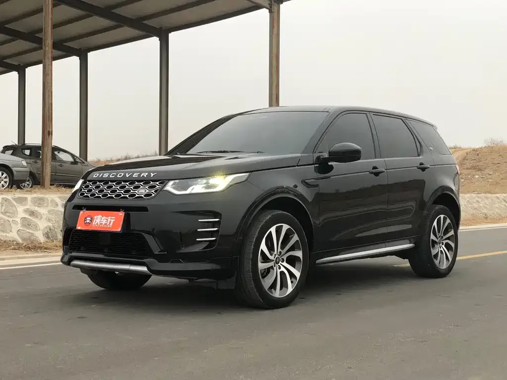 Land Rover Discovery Sport — фото 1